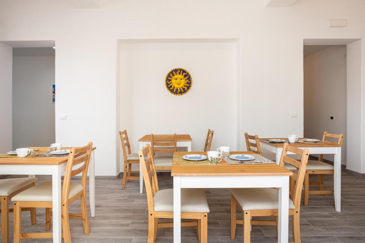 Le Cinque Stanze Palermo Room&Breakfast Εξωτερικό φωτογραφία