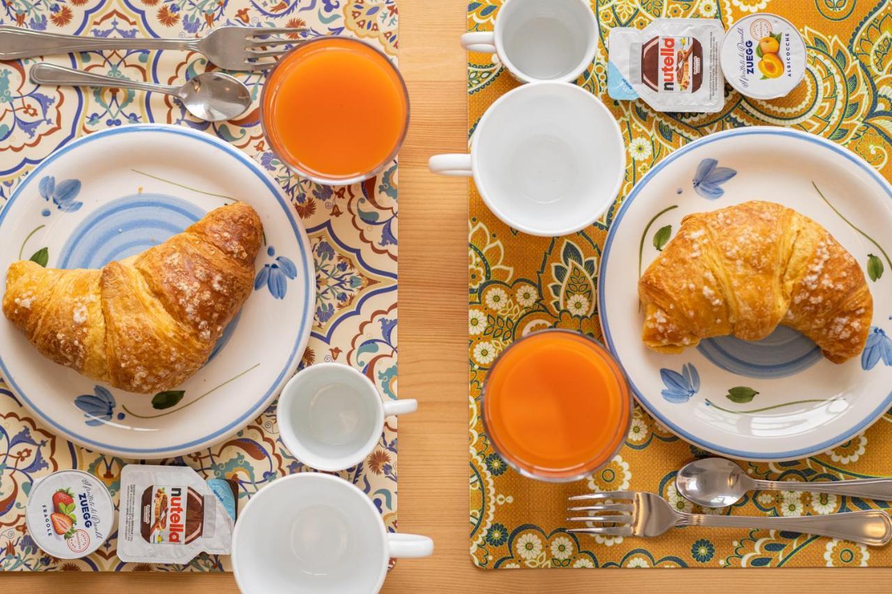 Le Cinque Stanze Palermo Room&Breakfast Εξωτερικό φωτογραφία