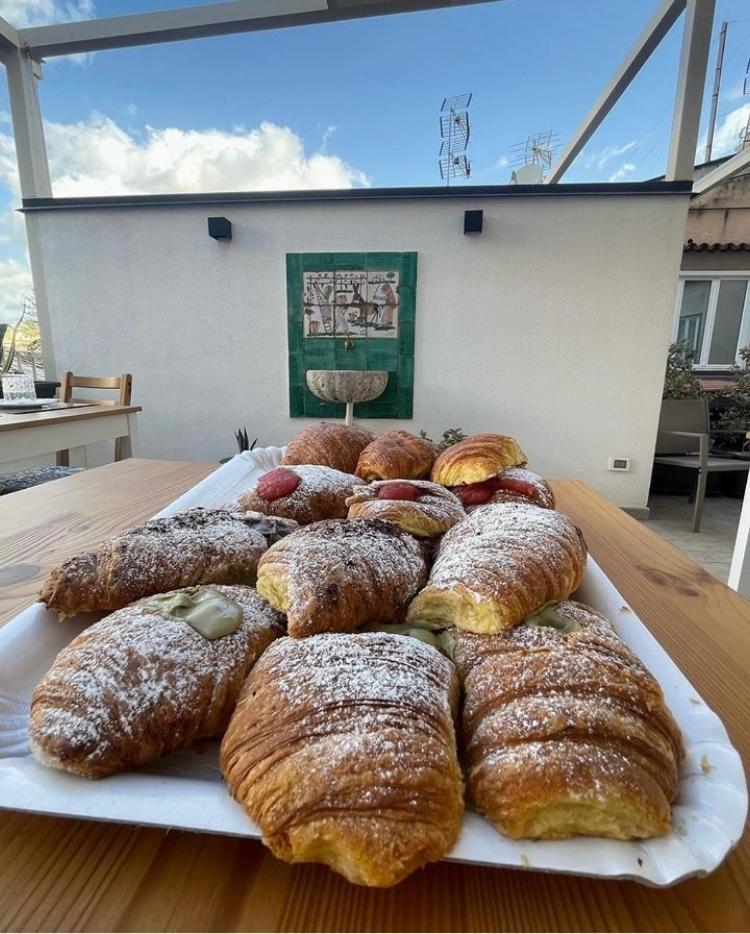 Le Cinque Stanze Palermo Room&Breakfast Εξωτερικό φωτογραφία